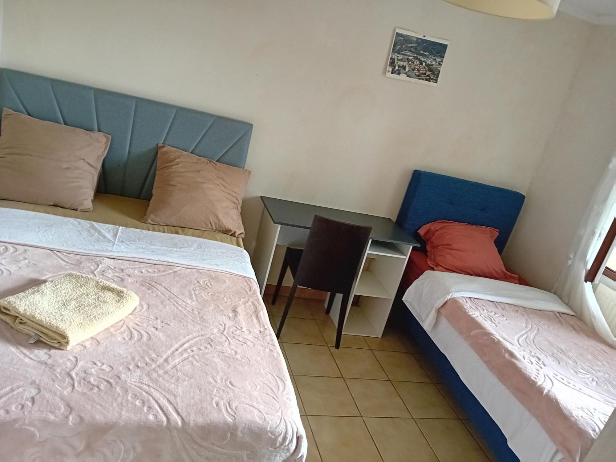 Apartamento Dynamique Et Splendide Bourgoin-Jallieu Exterior foto