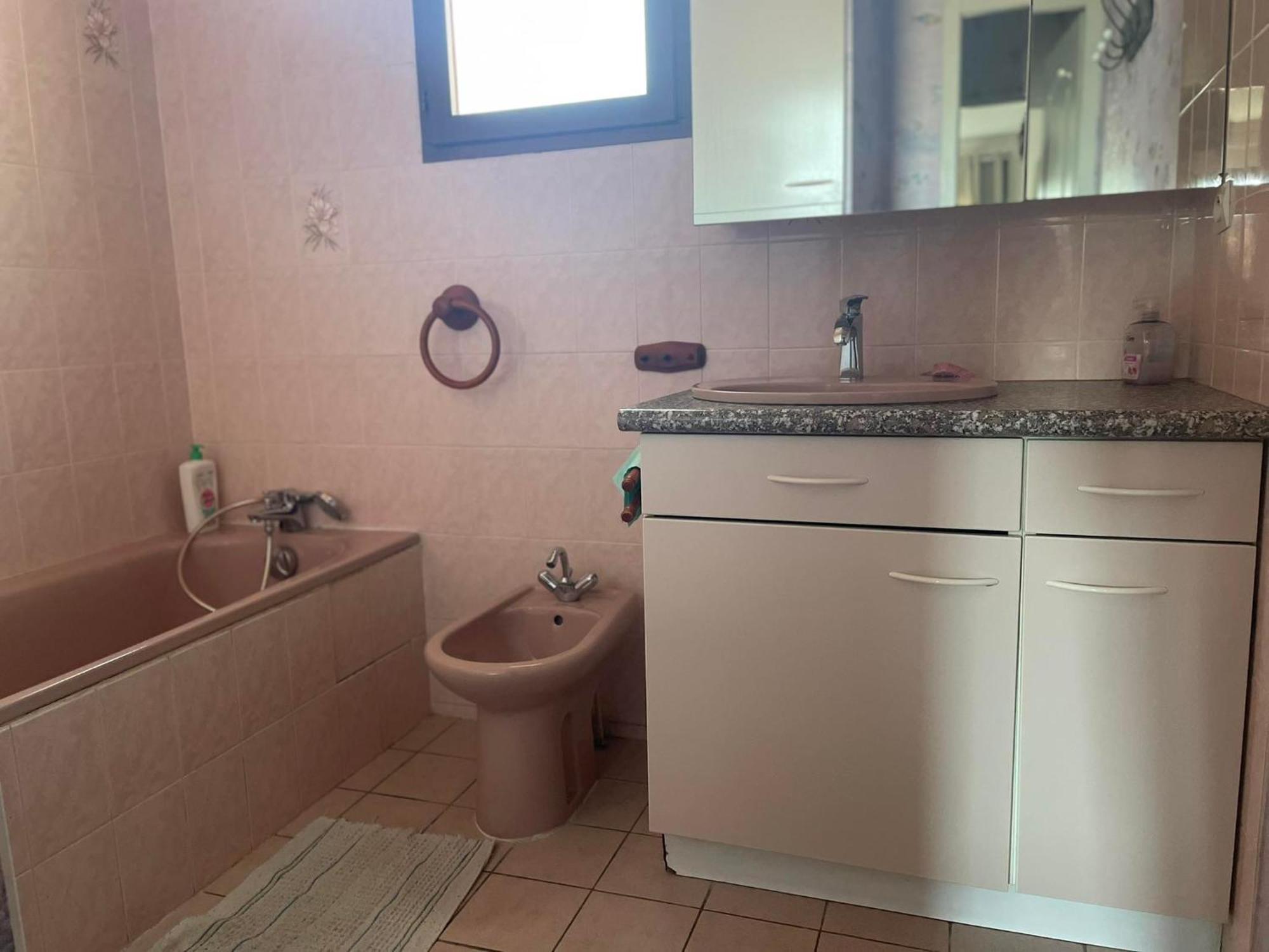Apartamento Dynamique Et Splendide Bourgoin-Jallieu Habitación foto